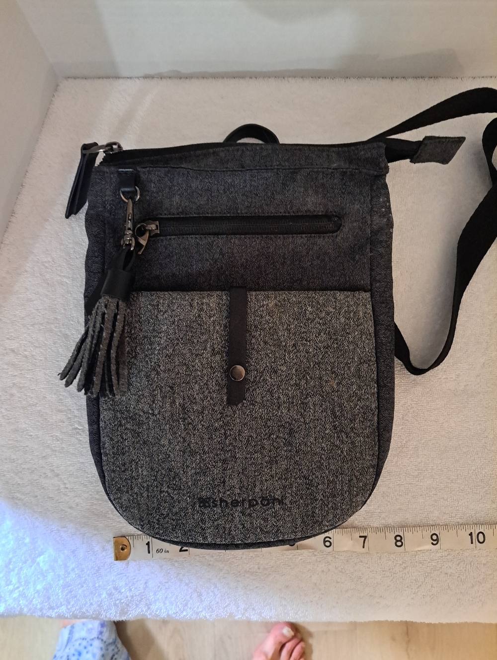 Sherpani Grey Crossbody Sling Bag/Crossbody